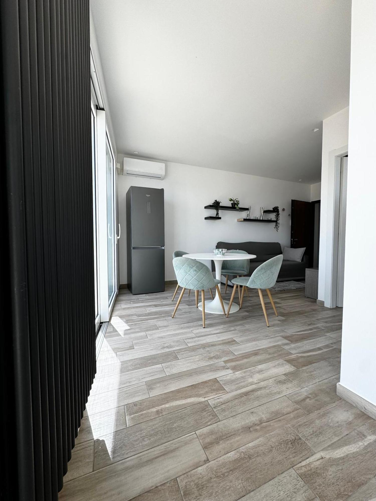 Palermo Inn Marina Exclusive View Bagian luar foto