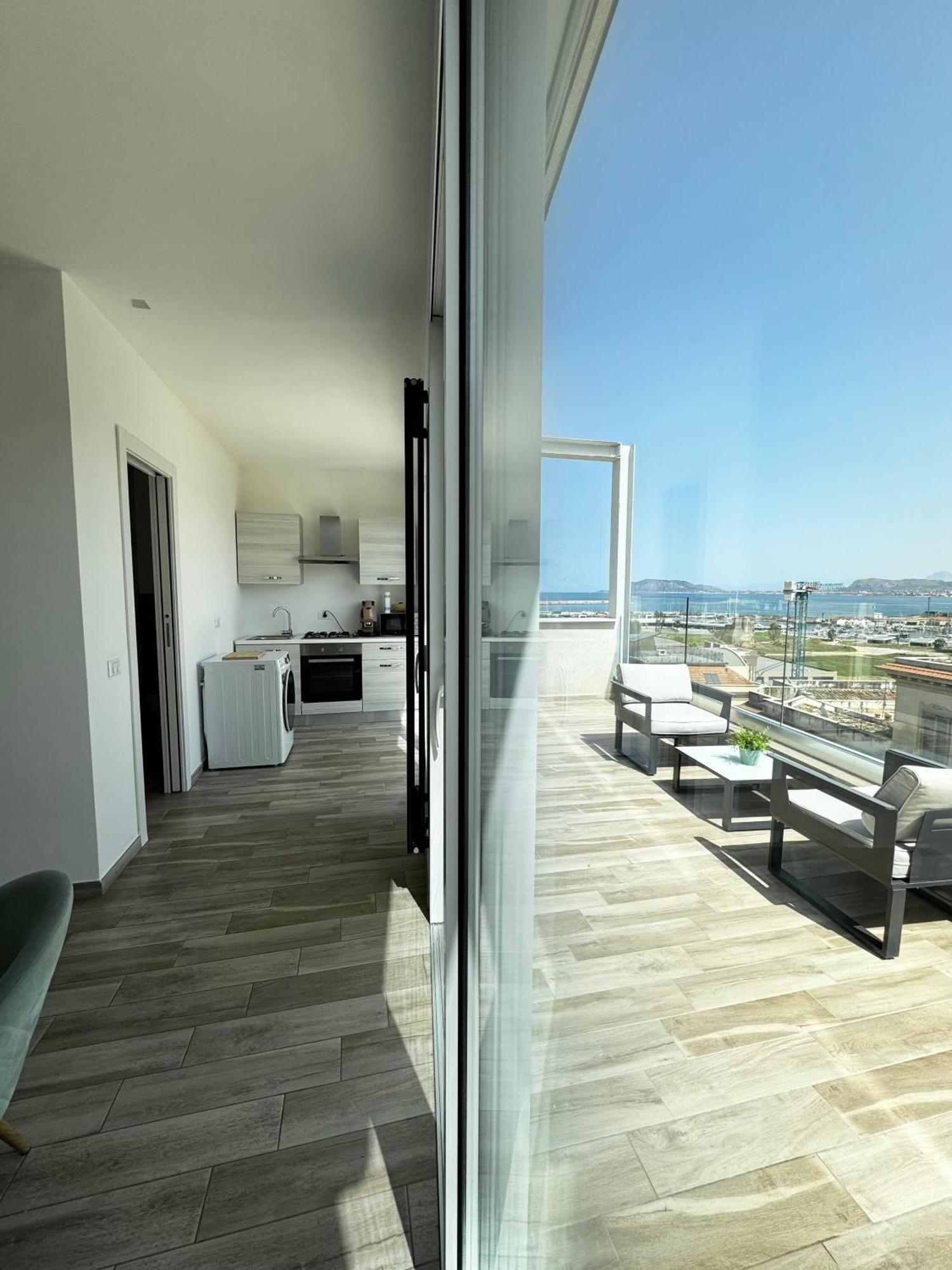 Palermo Inn Marina Exclusive View Bagian luar foto