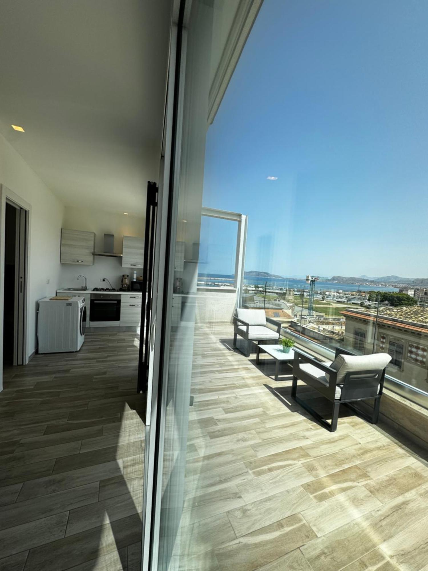 Palermo Inn Marina Exclusive View Bagian luar foto