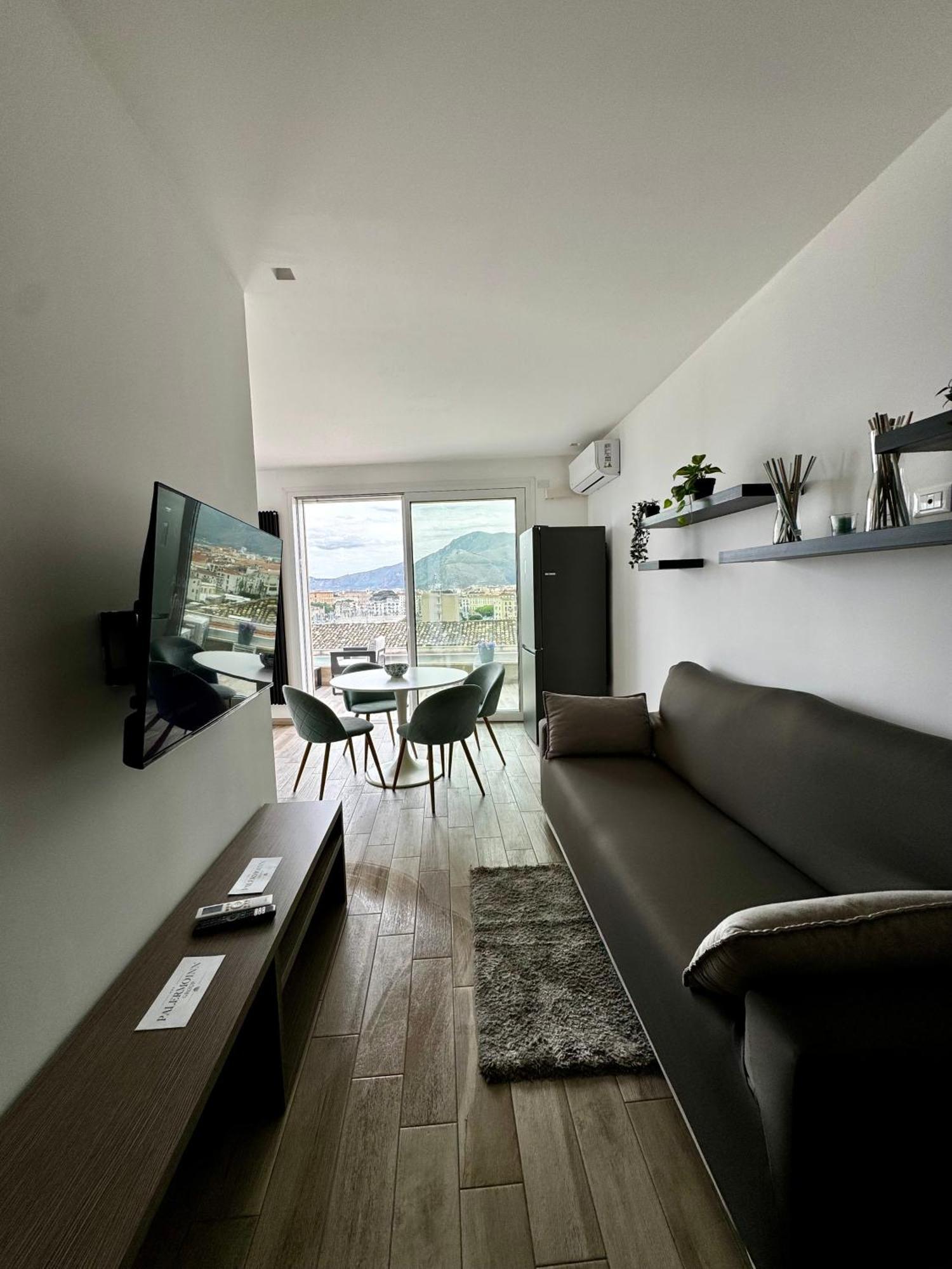 Palermo Inn Marina Exclusive View Bagian luar foto