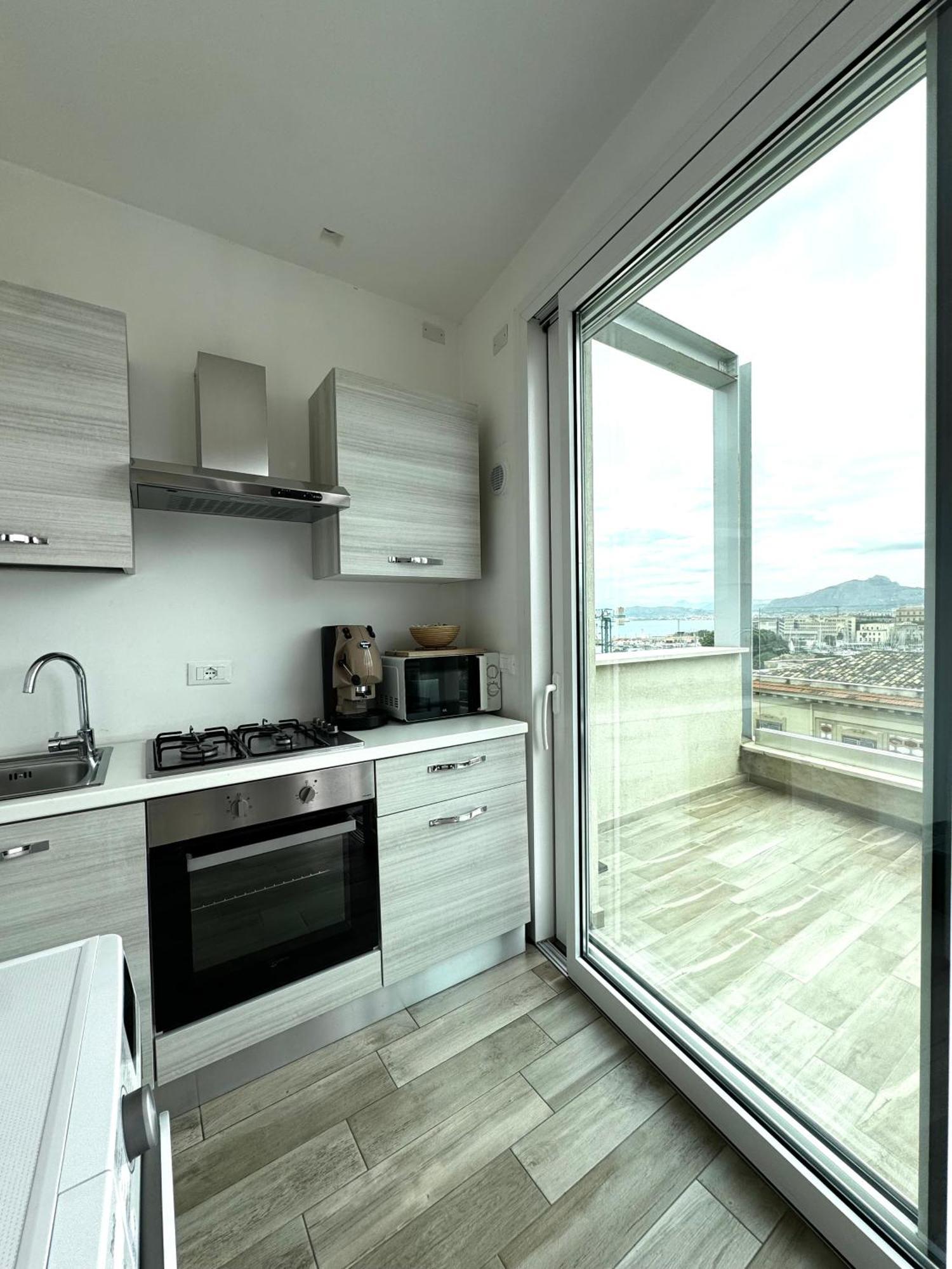 Palermo Inn Marina Exclusive View Bagian luar foto