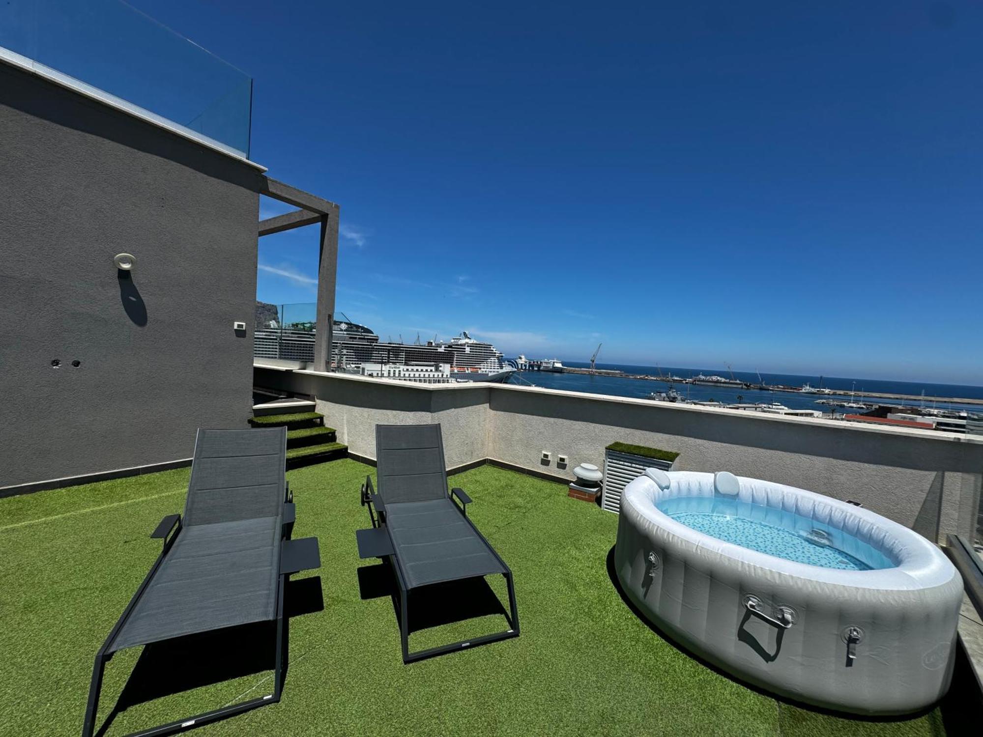 Palermo Inn Marina Exclusive View Bagian luar foto